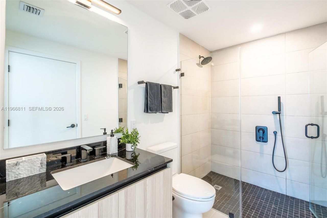 225 N Miami Ave , Unit 3307, Miami, FL 33128 Photo