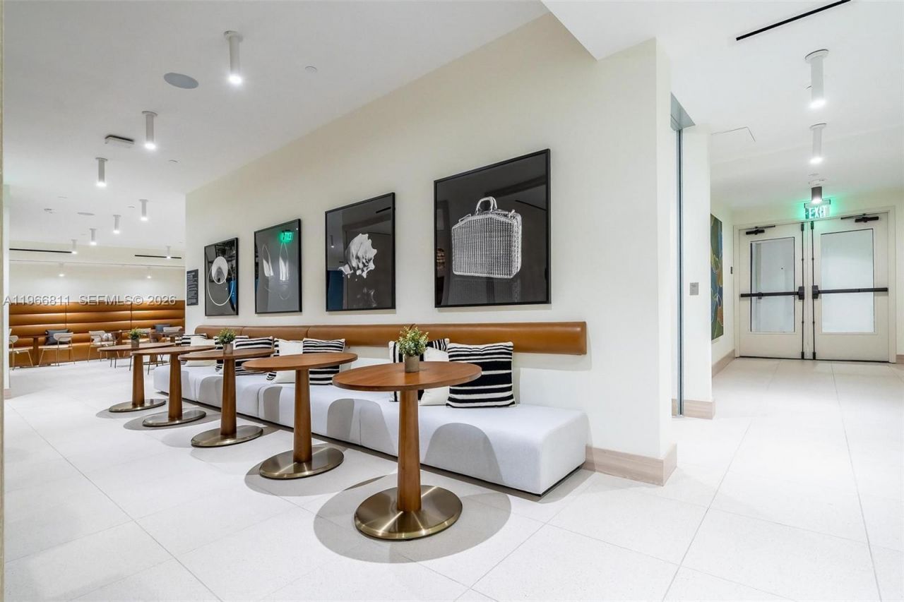 225 N Miami Ave, Unit 3307, Miami, FL 33128 Photo