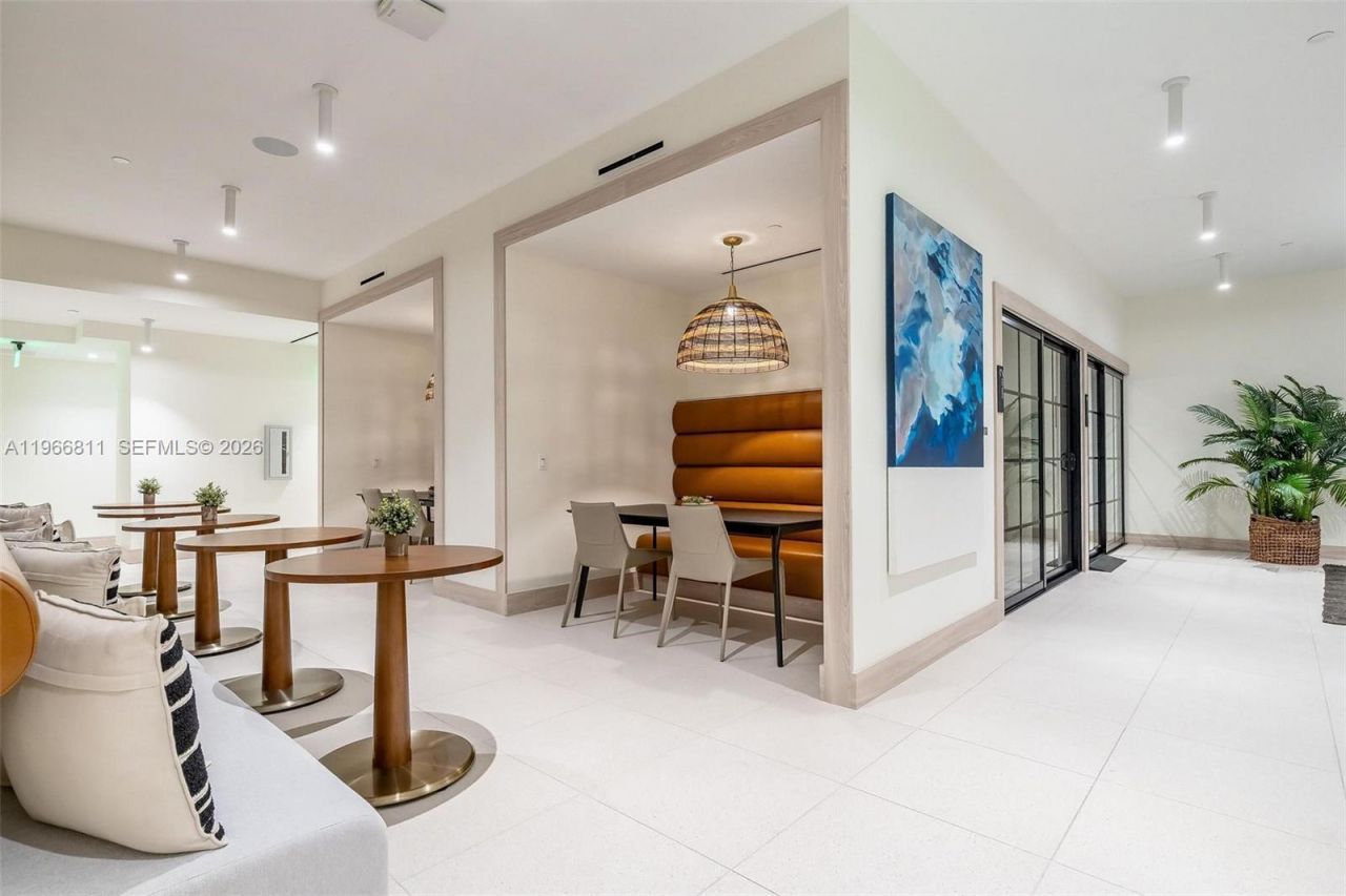 225 N Miami Ave, Unit 3307, Miami, FL 33128 Photo