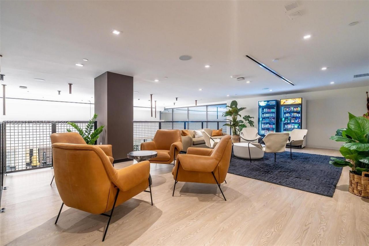 225 N Miami Ave, Unit 3307, Miami, FL 33128 Photo