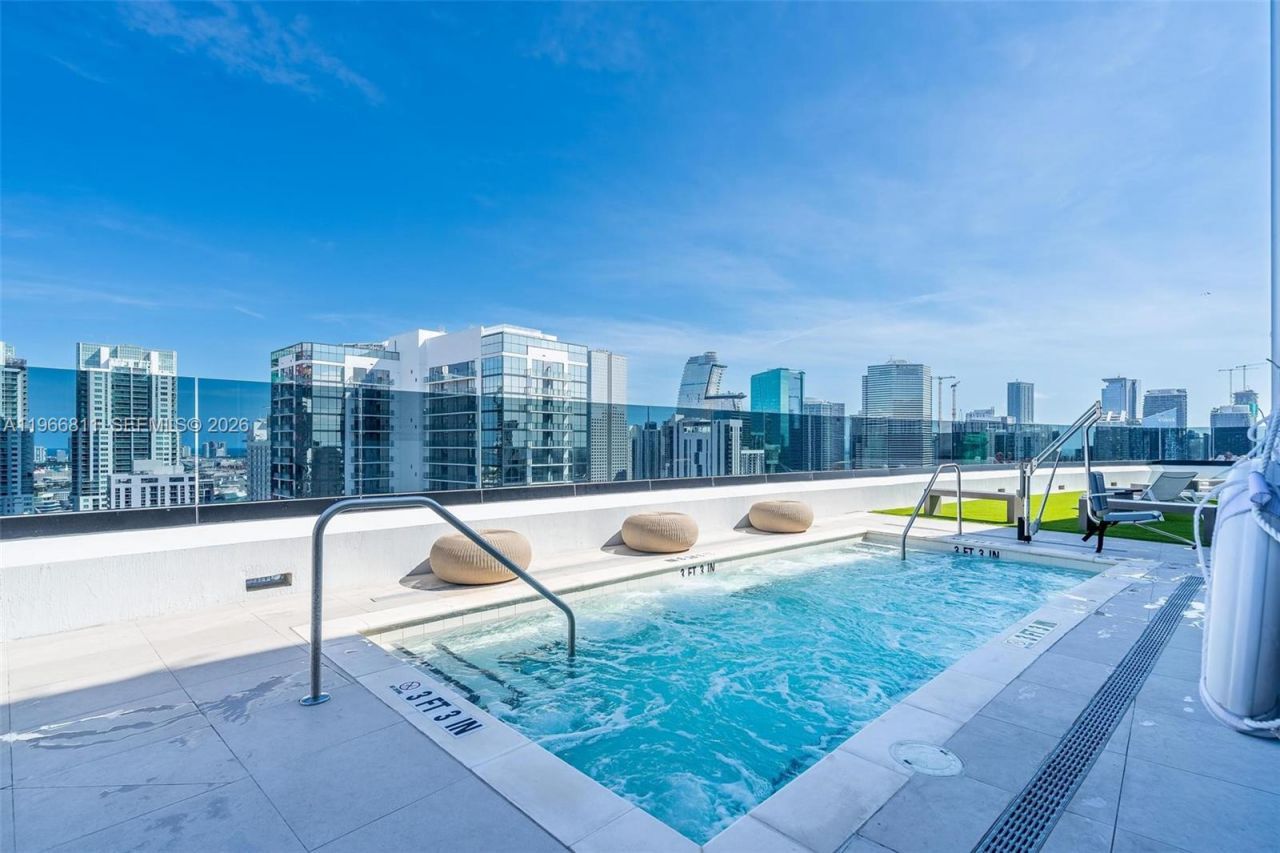 225 N Miami Ave, Unit 3307, Miami, FL 33128 Photo