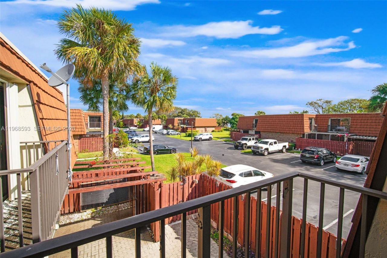 1171 SW 118th Ter, Davie, FL 33325 Photo