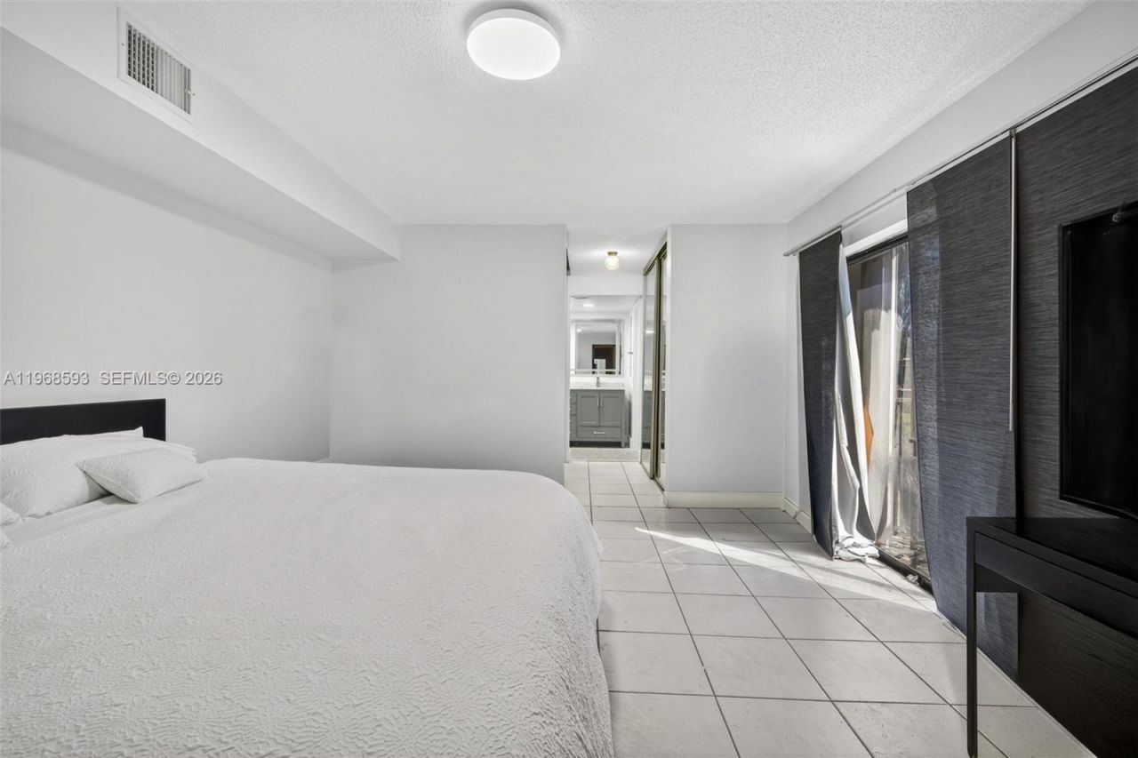 1171 SW 118th Ter, Davie, FL 33325 Photo