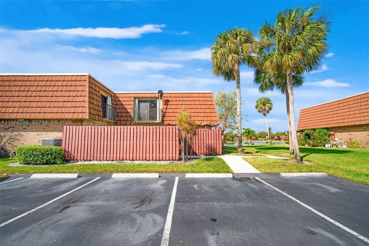 1171 SW 118th Ter, Davie, FL 33325 Photo