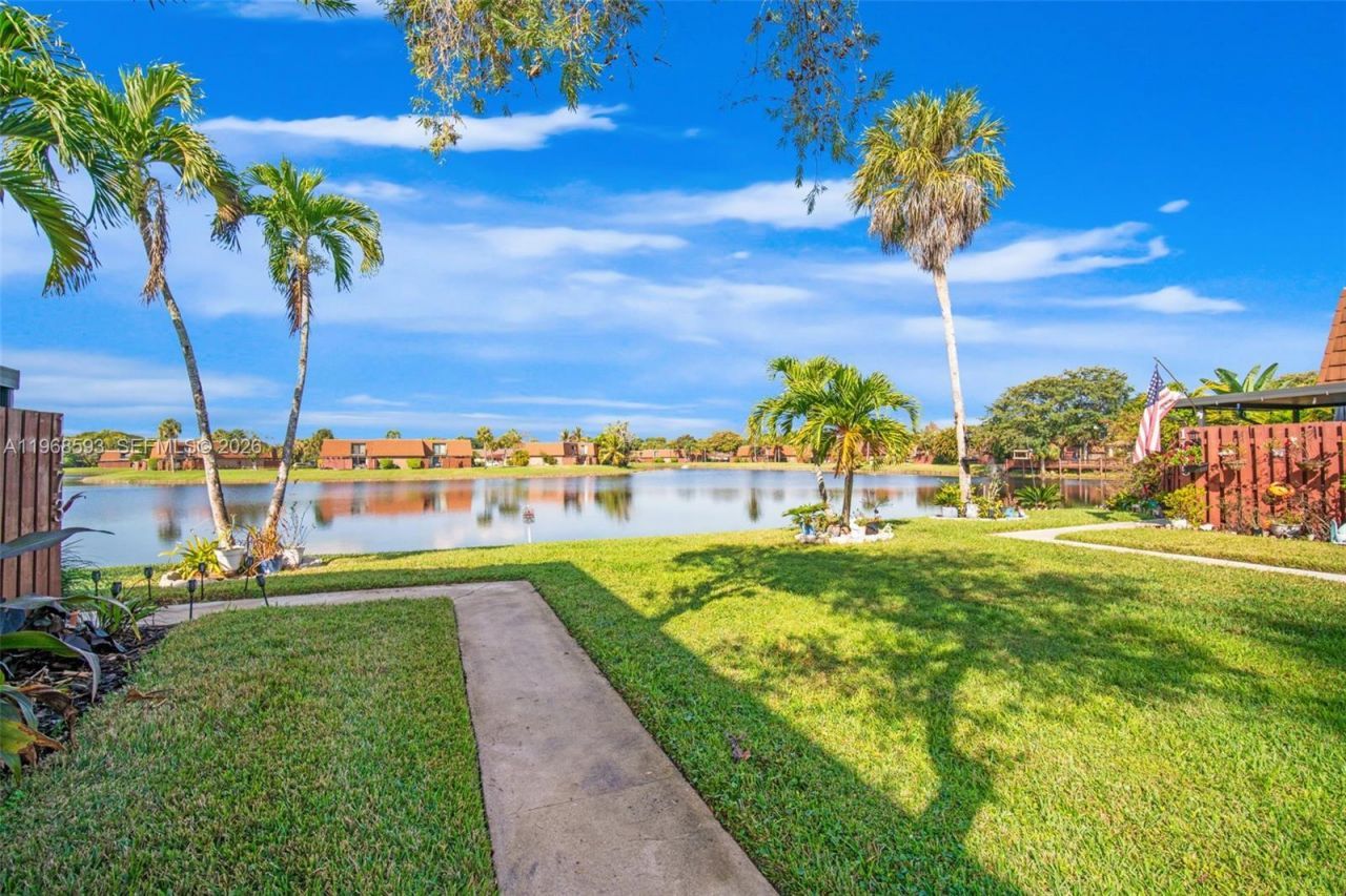 1171 SW 118th Ter, Davie, FL 33325 Photo