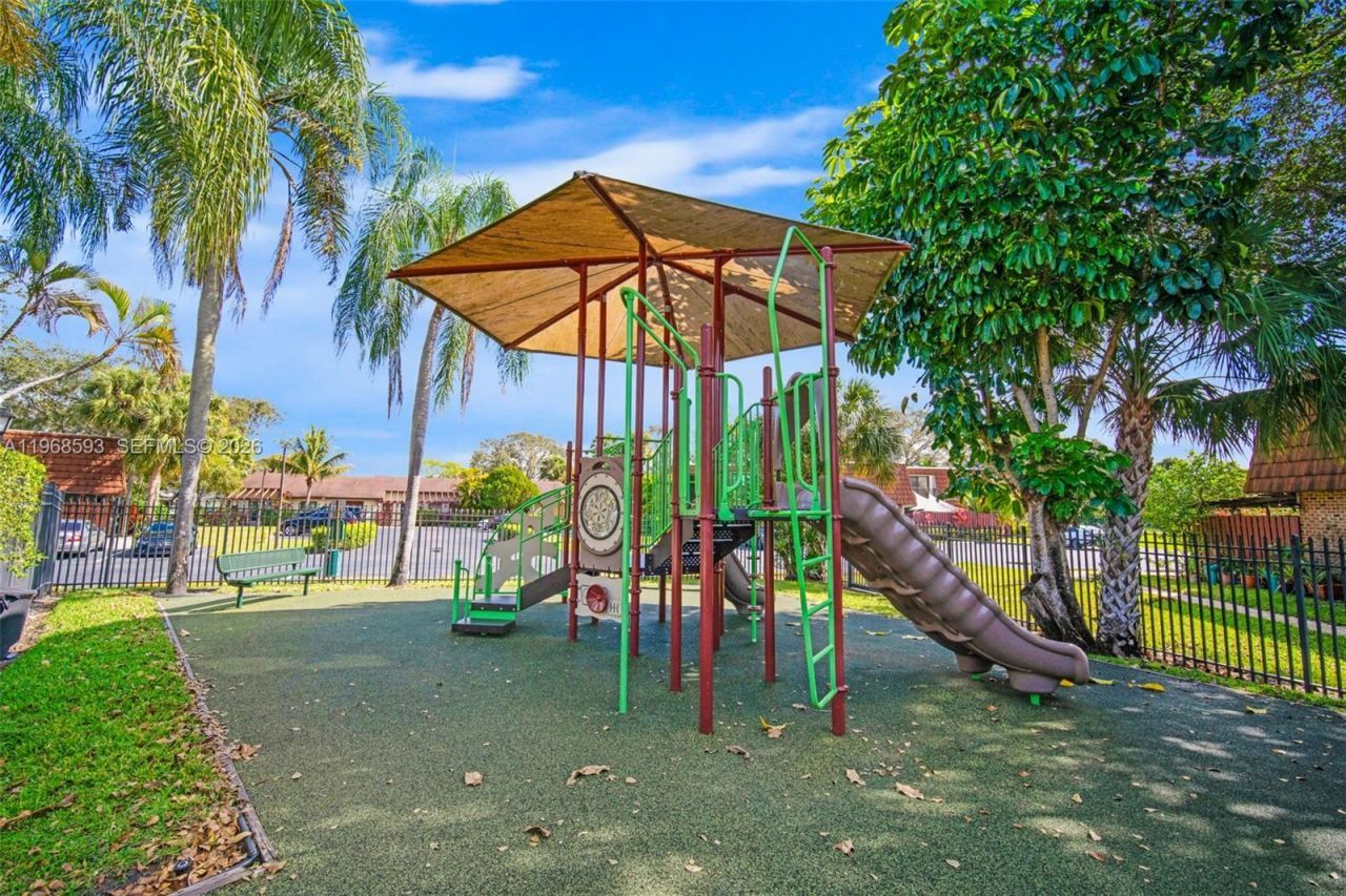 1171 SW 118th Ter, Davie, FL 33325 Photo