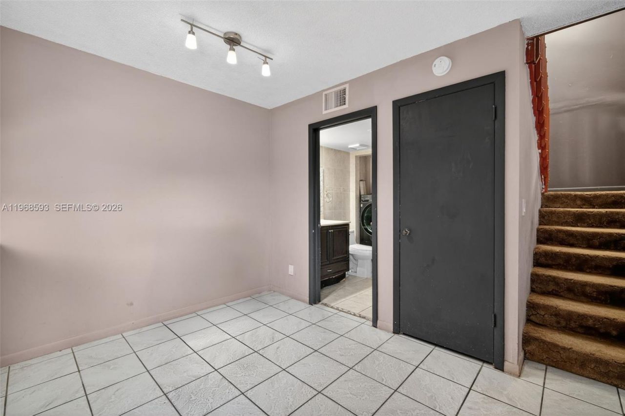 1171 SW 118th Ter, Davie, FL 33325 Photo