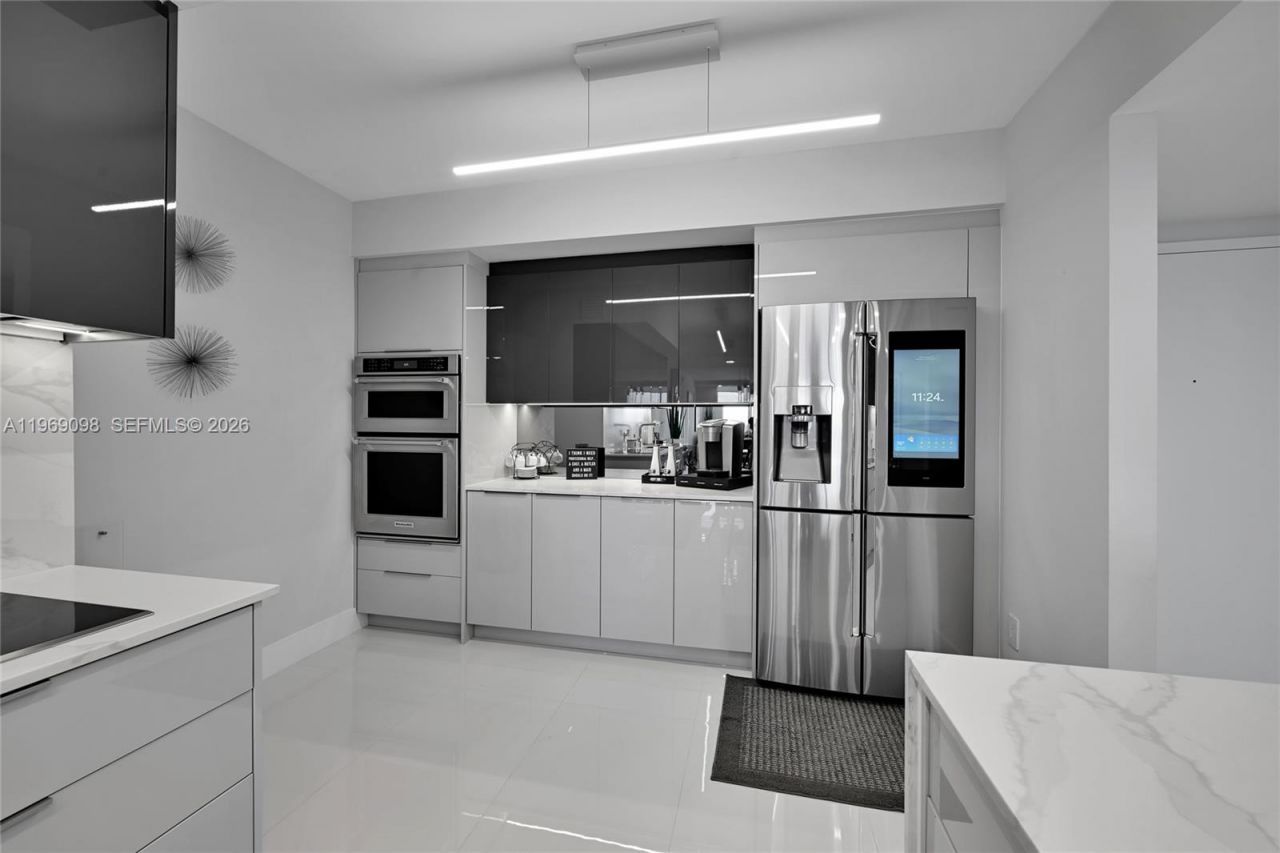 1800 S Ocean Dr , Unit 803, Hallandale Beach, FL 33009 Photo