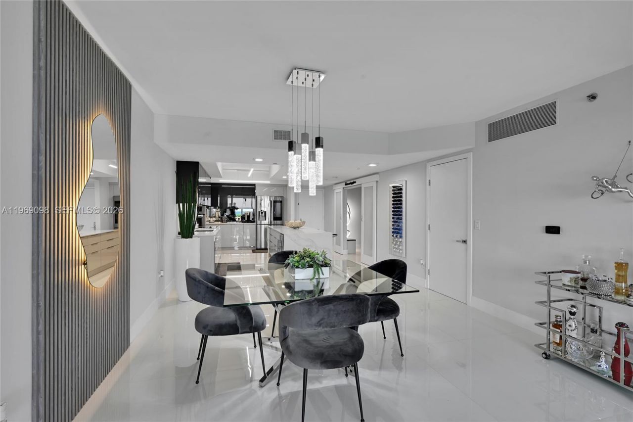 1800 S Ocean Dr , Unit 803, Hallandale Beach, FL 33009 Photo