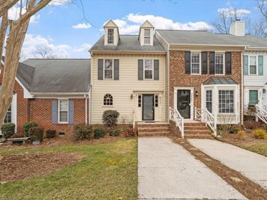 2847 Bedfordshire Court, Raleigh, NC 27604