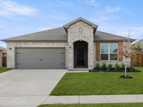 123 Toftrees Drive, Cleburne, TX 76031