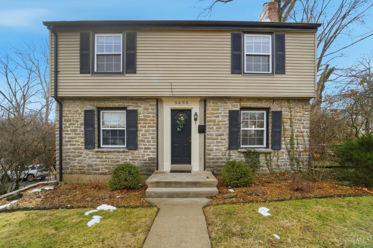 5635 Euclid Road, Columbia Twp, OH 45236 Main Photo