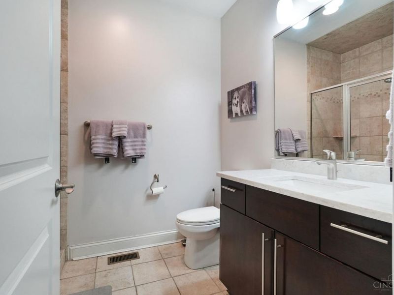 406 Stanley Avenue, Cincinnati, OH 45226 Photo 18