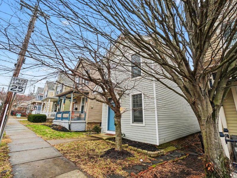 406 Stanley Avenue, Cincinnati, OH 45226 Photo 4