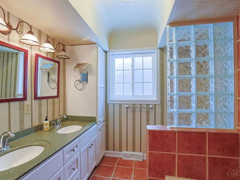 105 Red Bird Lane, Terrace Park, OH 45174 Photo 27