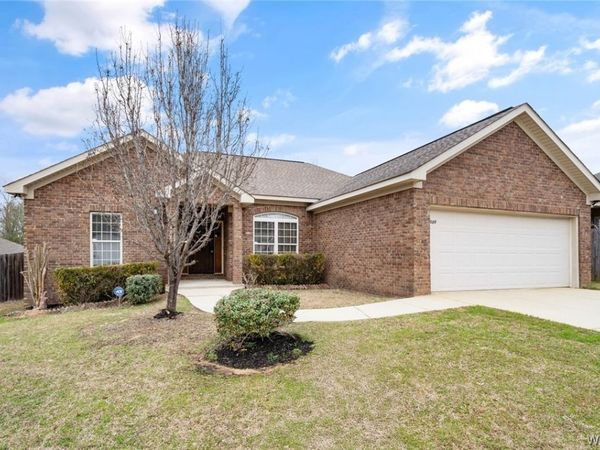 2050 Waterford Ln., Tuscaloosa, AL 35405