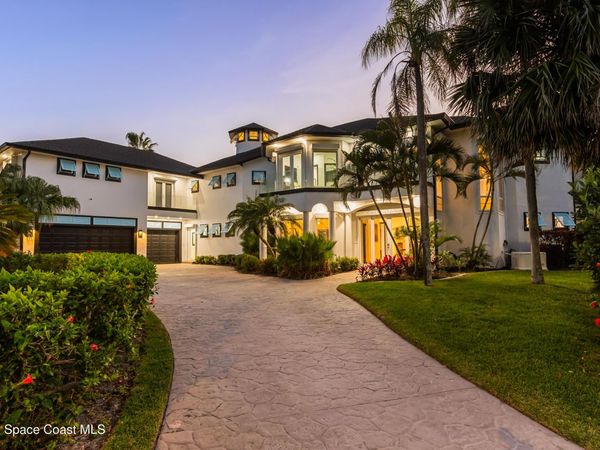 2 River Falls Drive , Cocoa Beach, FL 32931