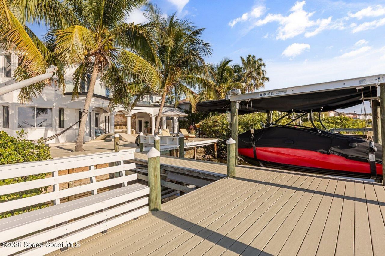 2 River Falls Drive, Cocoa Beach, FL 32931 Photo