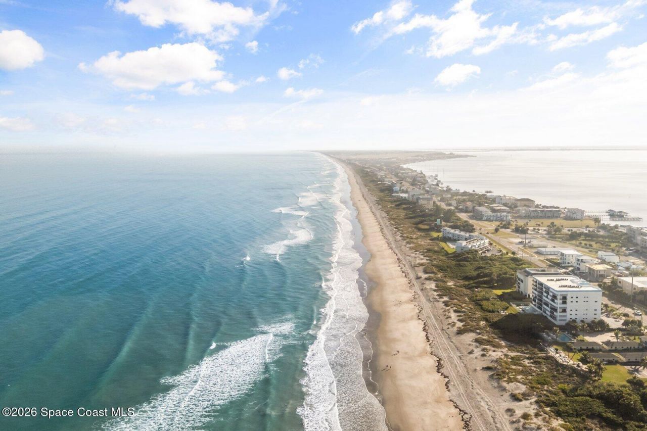 2 River Falls Drive , Cocoa Beach, FL 32931 Photo