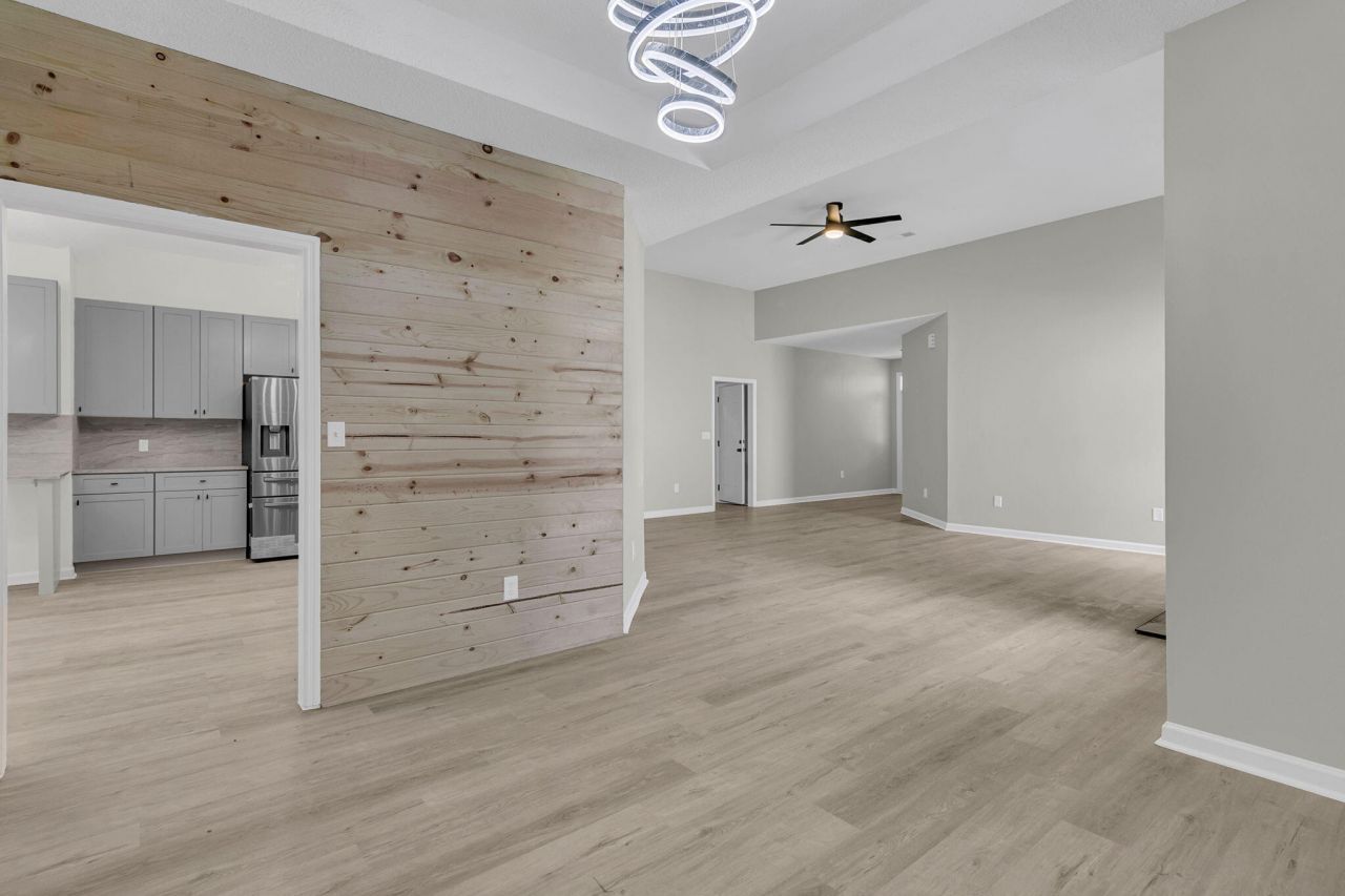 1854 Oleander Court Photo 14