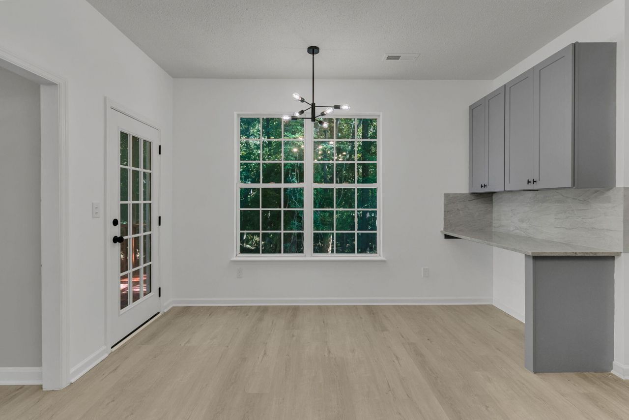 1854 Oleander Court Photo 20