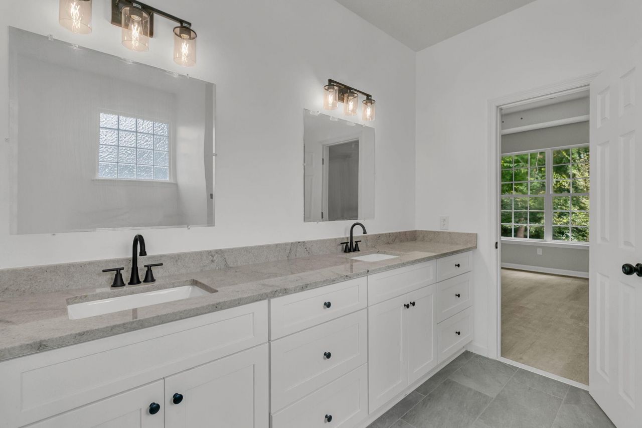 1854 Oleander Court Photo 28