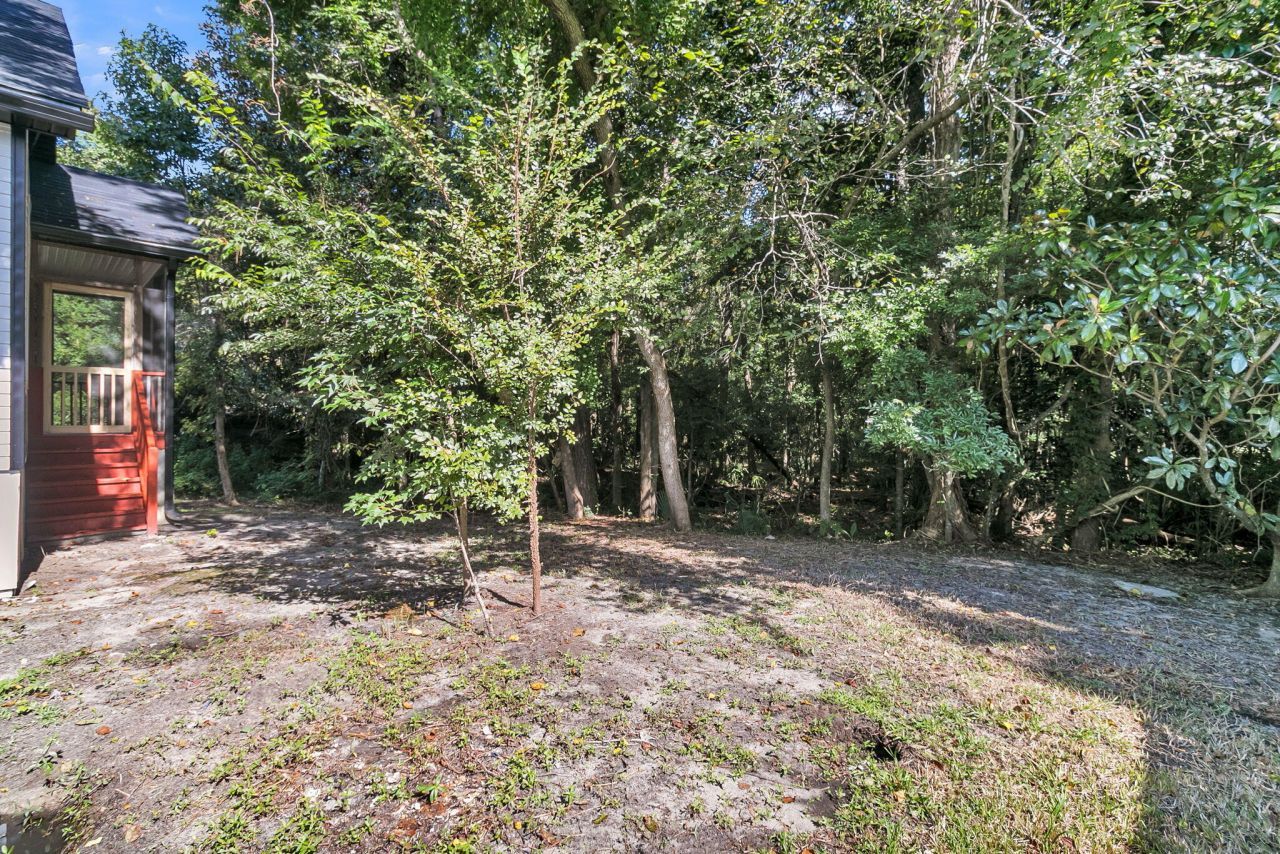 1854 Oleander Court Photo 41