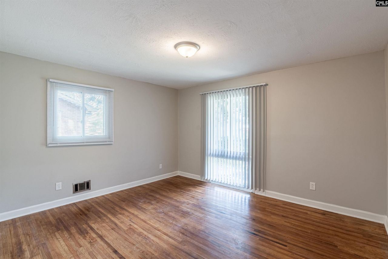 1506 Crestview Avenue Photo 12