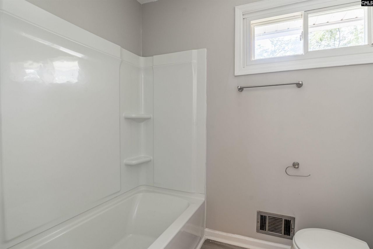 1506 Crestview Avenue Photo 13