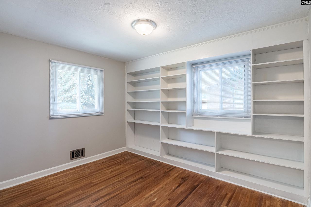 1506 Crestview Avenue Photo 18