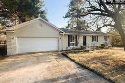 1506 Crestview Avenue photo 4