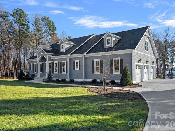 111 Kent Court, Mooresville, NC 28117