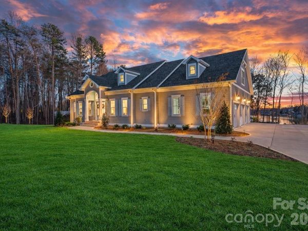 111 Kent Court, Mooresville, NC 28117