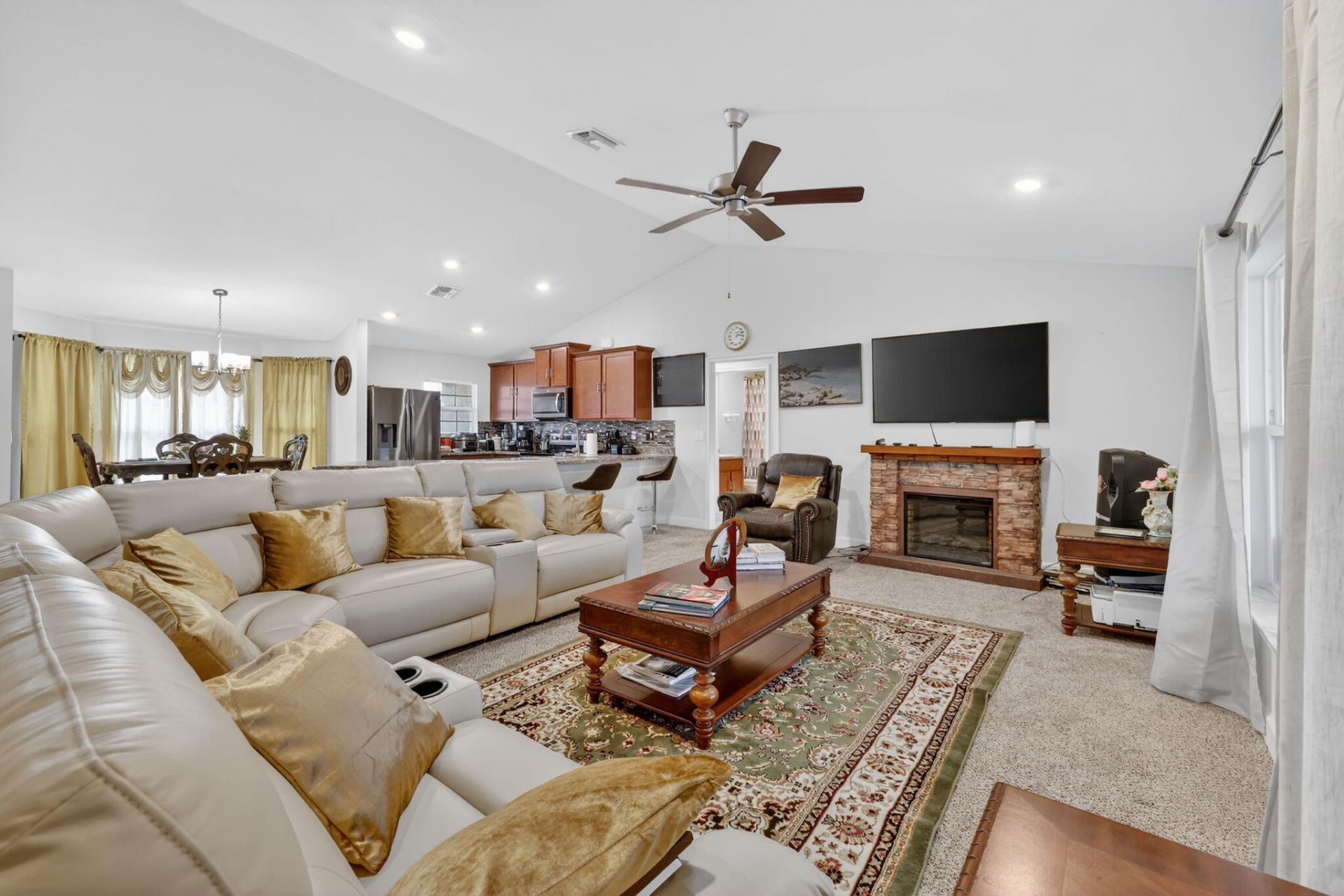 734 NW Bayshore Boulevard, Port Saint Lucie, FL 34983 Photo