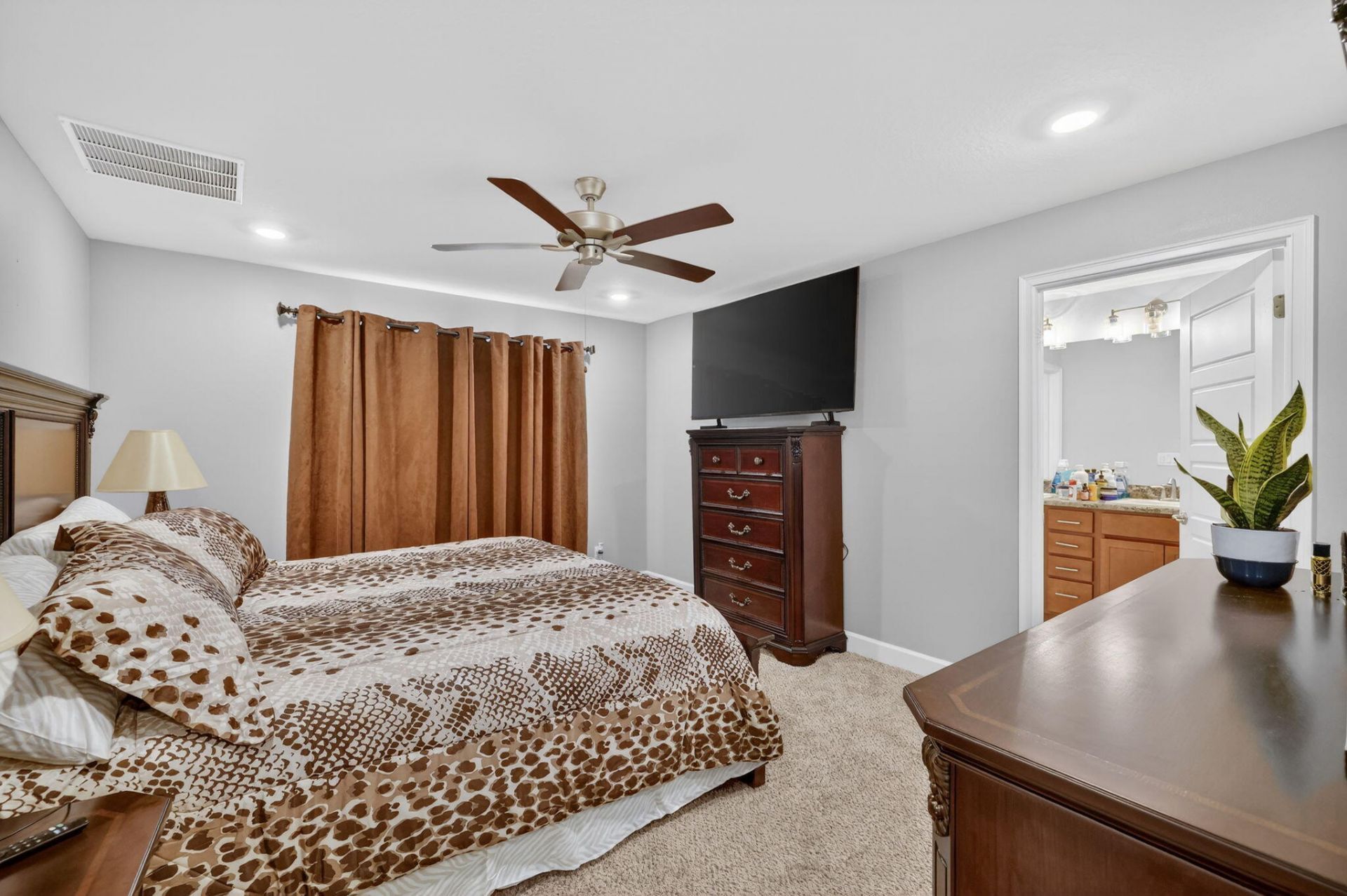 734 NW Bayshore Boulevard, Port Saint Lucie, FL 34983 Photo