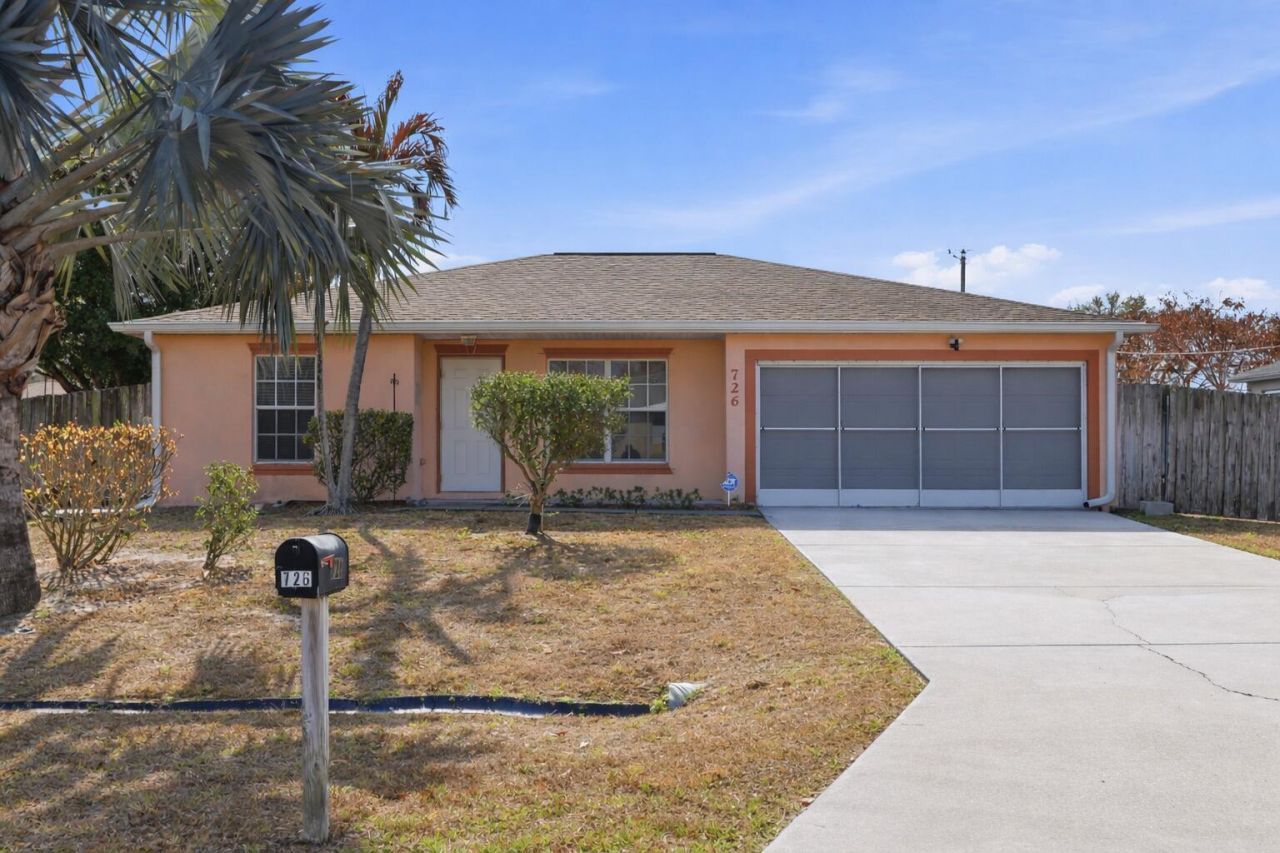 726 SW Bond Road, Port Saint Lucie, FL 34953 Photo