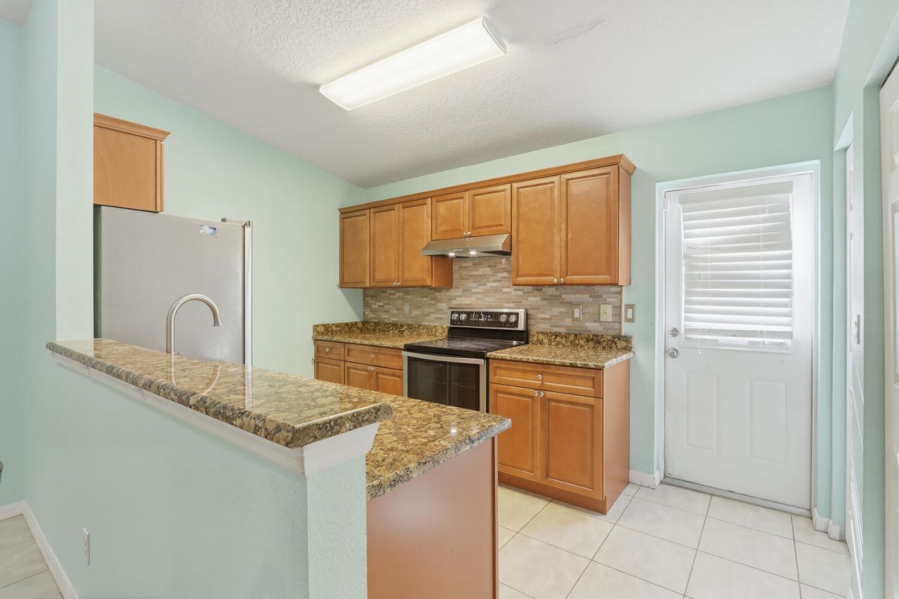 726 SW Bond Road, Port Saint Lucie, FL 34953 Photo