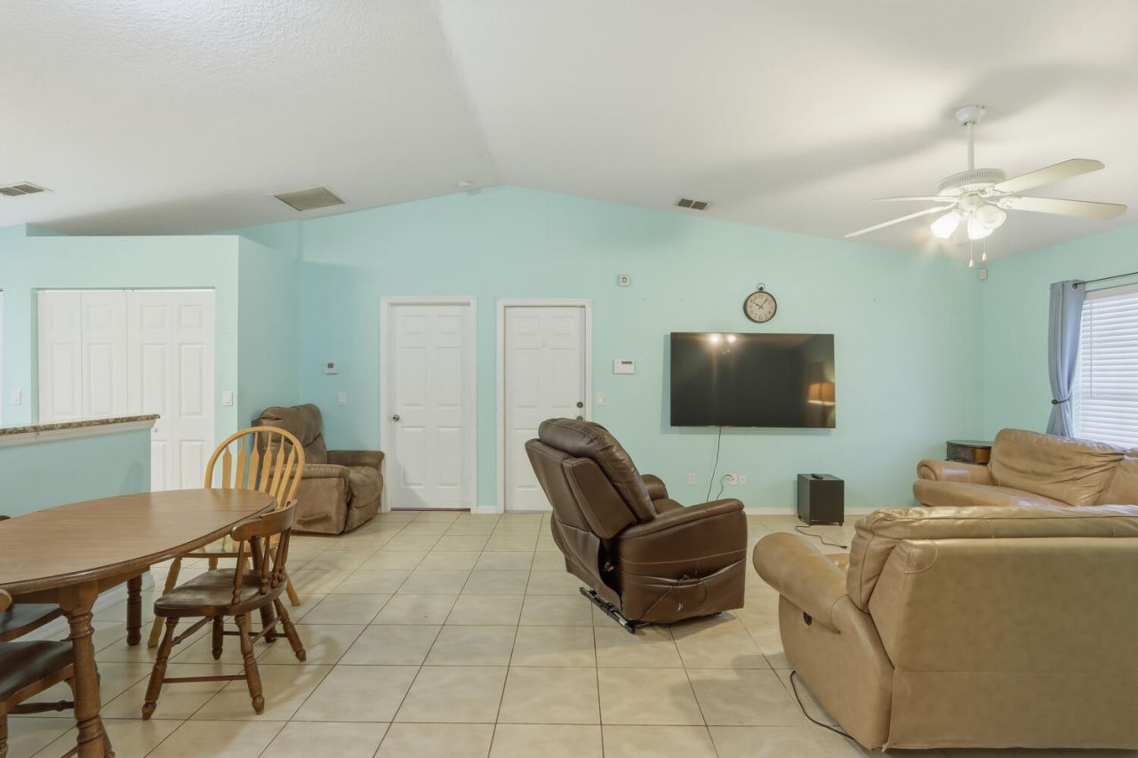 726 SW Bond Road, Port Saint Lucie, FL 34953 Photo