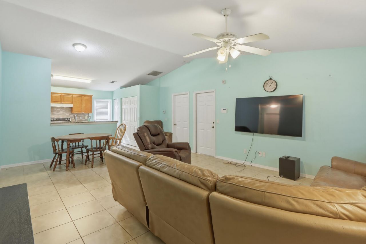 726 SW Bond Road, Port Saint Lucie, FL 34953 Photo