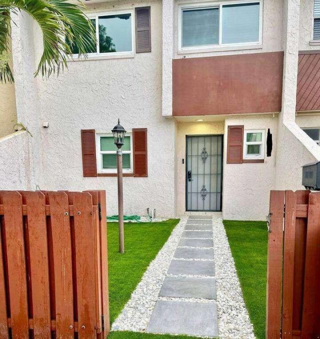 6843 NW 29th Ave, Fort Lauderdale, FL 33309 Photo