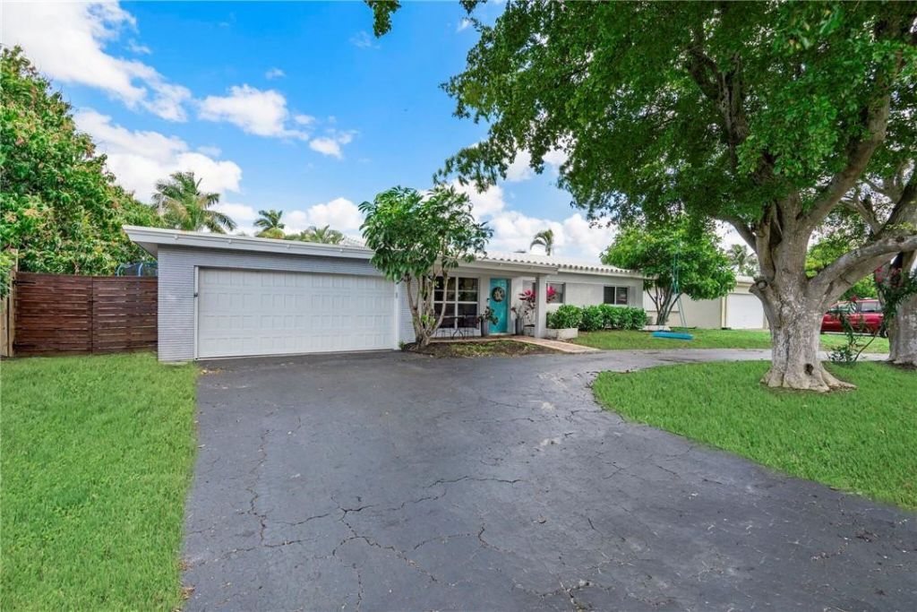 1949 Windward Drive, Pompano Beach, FL 33062 Photo