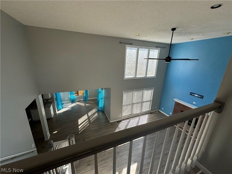 242 Ravenshollow Drive, Cuyahoga Falls, OH 44223 Photo 4