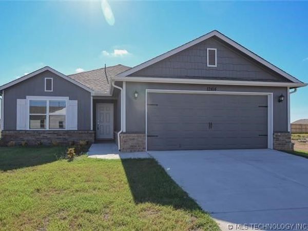 12414 N 132nd East Avenue, Collinsville, OK 74021