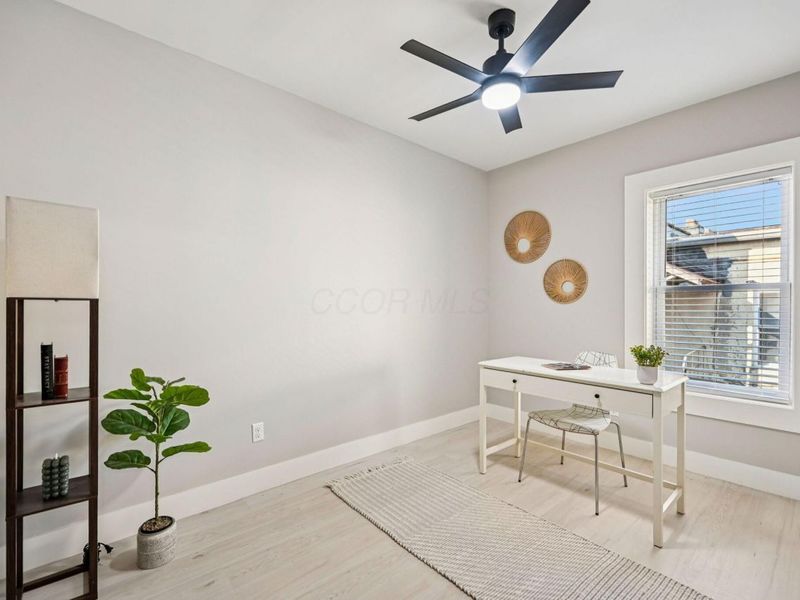 6 E Blake Avenue, Columbus, OH 43202 Photo 17