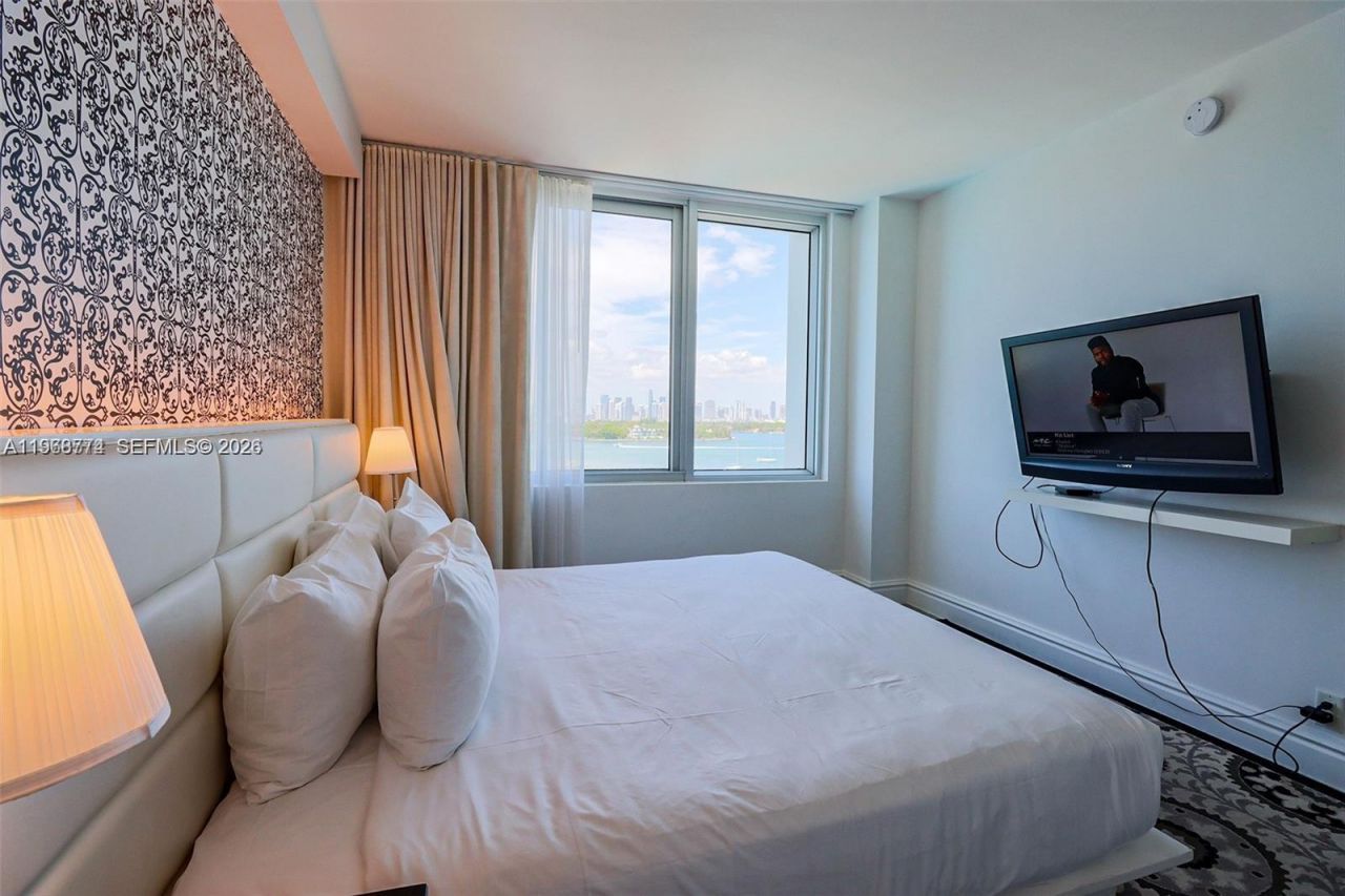 1100 West Ave , Unit 816, Miami Beach, FL 33139 Photo