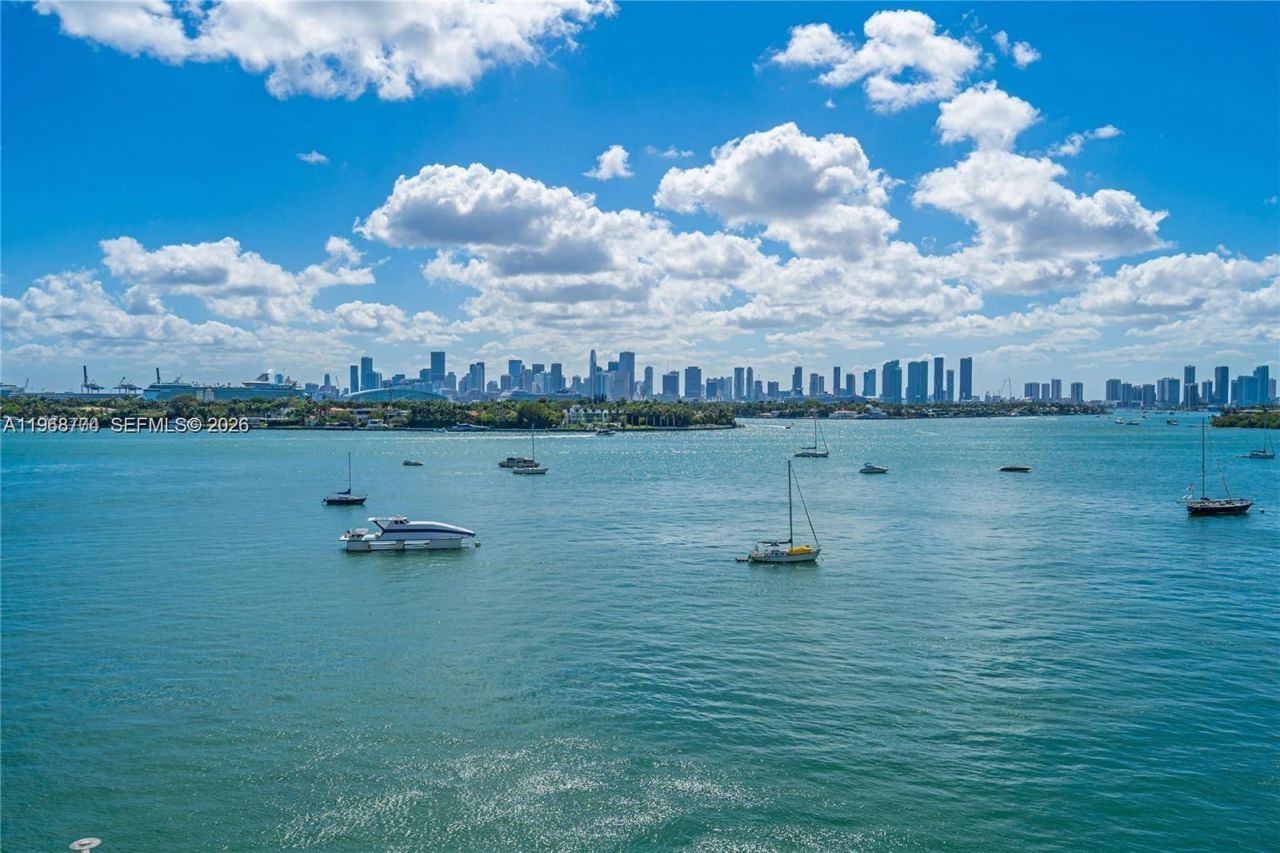 1100 West Ave , Unit 816, Miami Beach, FL 33139 Photo