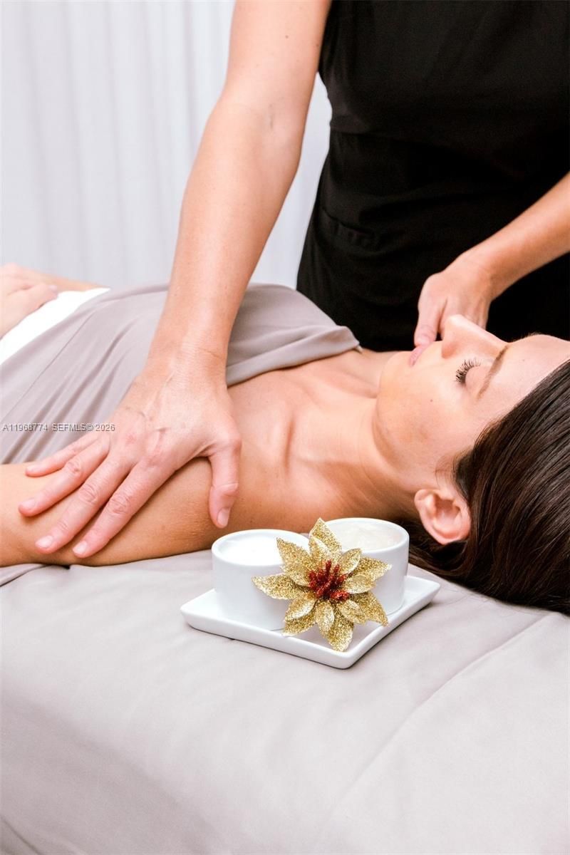 1100 West Ave , Unit 816, Miami Beach, FL 33139 Photo