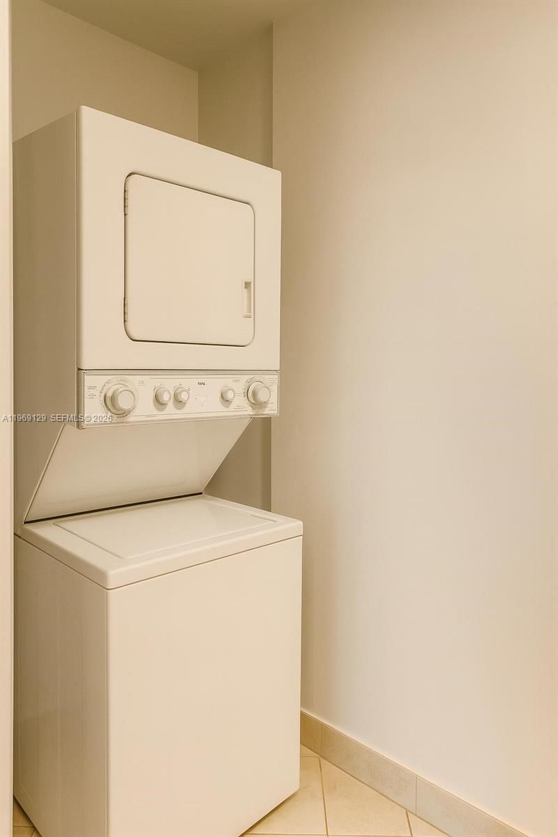 1900 N Bayshore Dr , Unit 3218, Miami, FL 33132 Photo