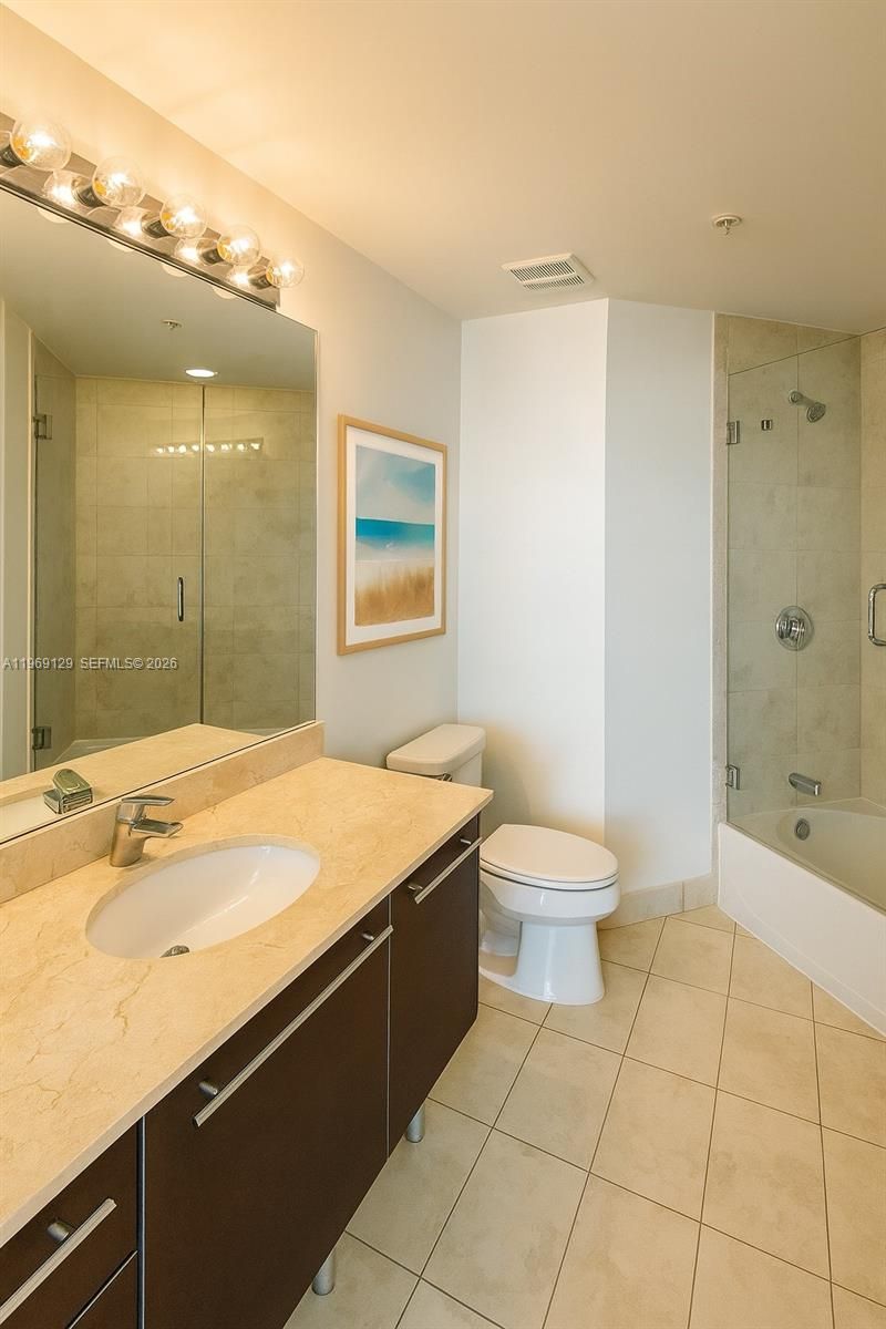 1900 N Bayshore Dr , Unit 3218, Miami, FL 33132 Photo