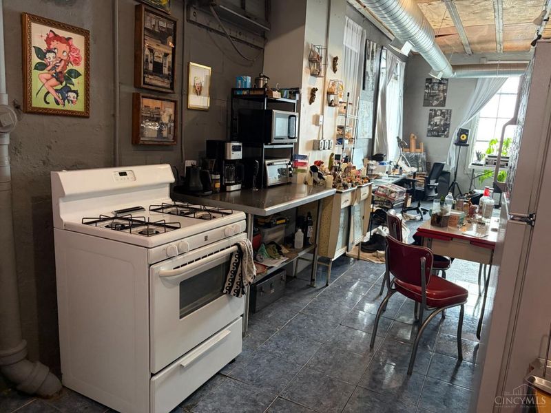 263 Mohawk, Cincinnati, OH 45214 Photo 14